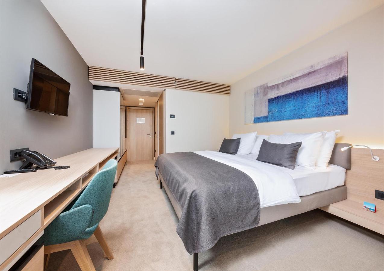 Hotel Park Plava Laguna Poreč Dış mekan fotoğraf
